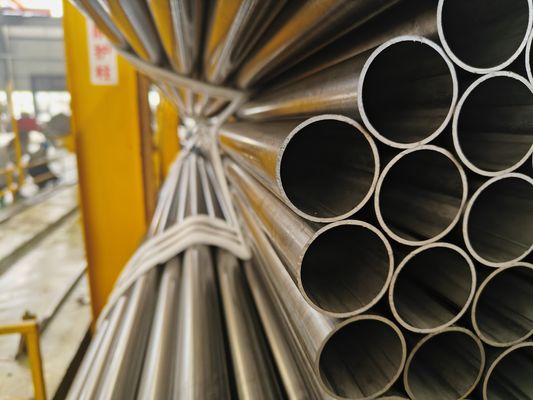 Buy 700–1250mm Pre-painted Steel Coil with 30–275g/m² Zinc Coating and 3–8MT Coil Weight for Architectural and Industrial Applications online manufacture